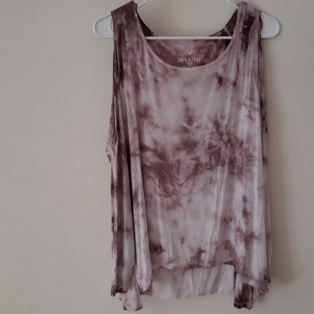 American Eagle Cold Shoulder Top